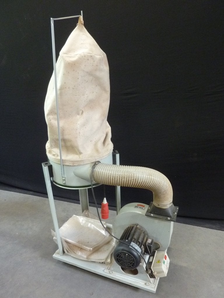 Professionele Kufo machine afzuiger / stof afzuiging 380V, Ophalen, Gebruikt, Handelsonderneming Hendriksen, Afzuiger