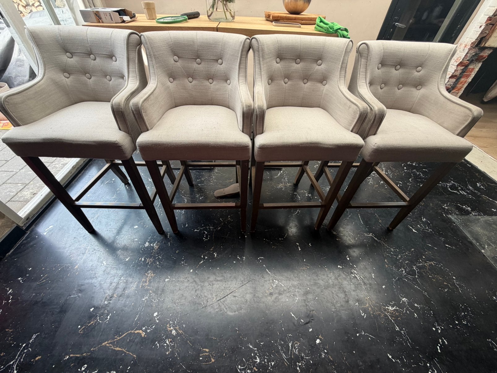 Beige barkrukken, Gebruikt, Met voetsteun, 60 tot 90 cm, Ophalen of Verzenden