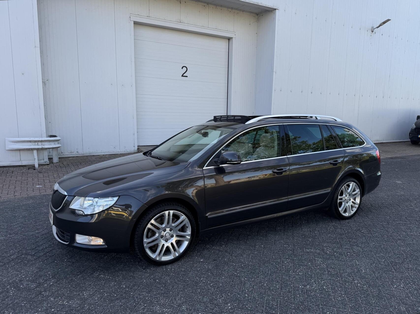 Skoda Superb Combi 3.6 FSI Elegance 4x4 Business Line, Auto's, Euro 5, Gebruikt, Vierwielaandrijving, 93 €/maand