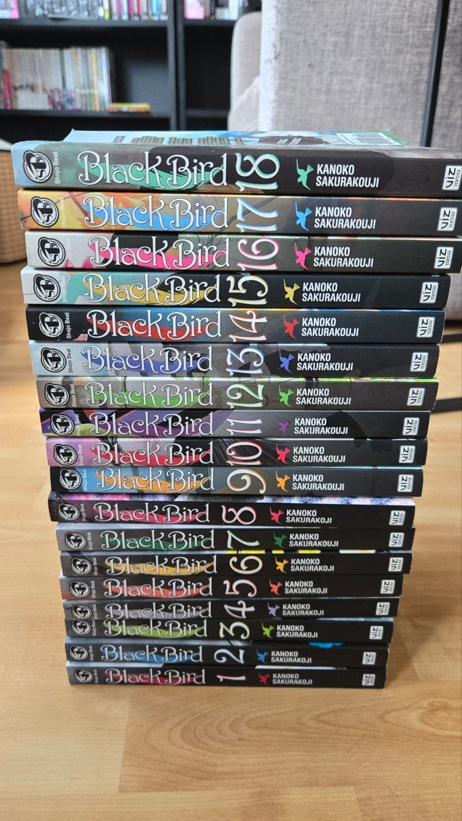 Black Bird Manga Volume 1-18 (Compleet), Boeken, Ophalen of Verzenden, Zo goed als nieuw, Japan (Manga), Meerdere comics