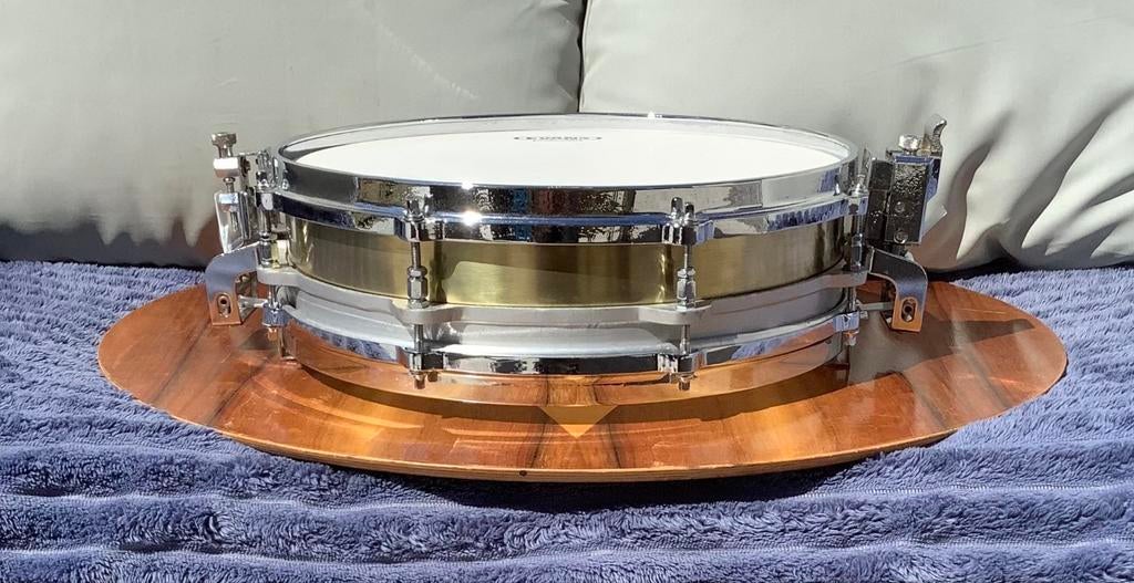 Free floating brass snare drum JZ, Muziek en Instrumenten, Drumstellen en Slagwerk, Ophalen of Verzenden, Gebruikt, Pearl