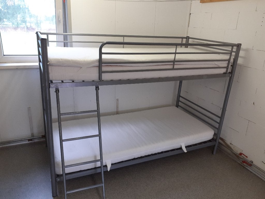 Stapelbed staal, Ophalen, Gebruikt, 90 cm, Tweepersoons