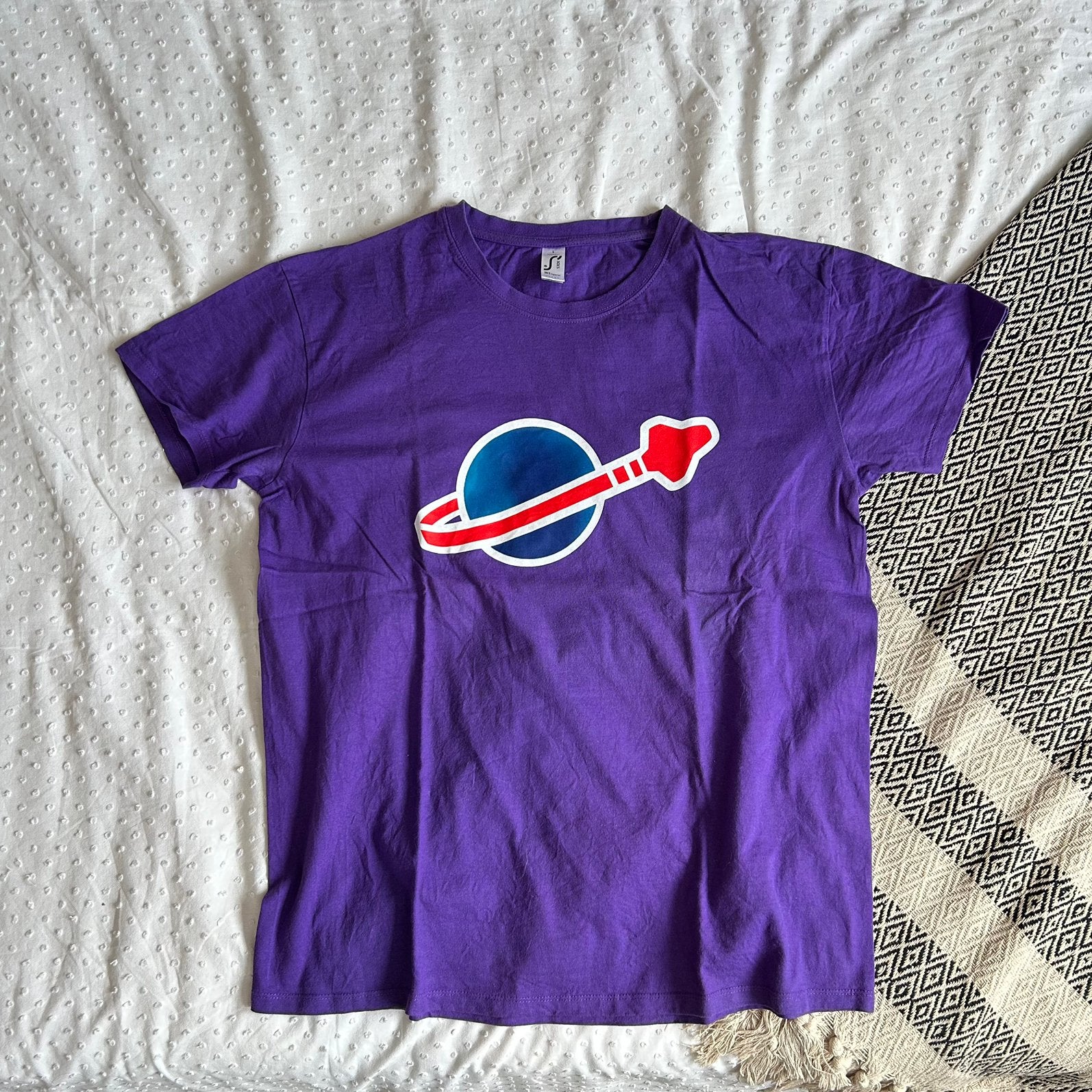 Lego space T-shirt purple (L), Ophalen of Verzenden, Zo goed als nieuw, Paars