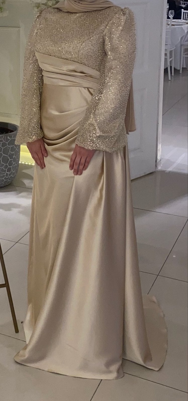 Galajurk - Champagnekleurig met Pailletten, Galajurk, Beige, Maat 42/44 (L), Ophalen of Verzenden