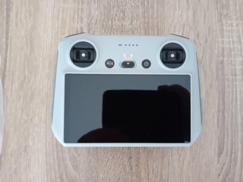 DJI smartcontroller (mini 3, mavic 3 serie als nieuw,TOPPER, Ophalen of Verzenden, Zo goed als nieuw, Overige typen, Quadcopter of Multicopter