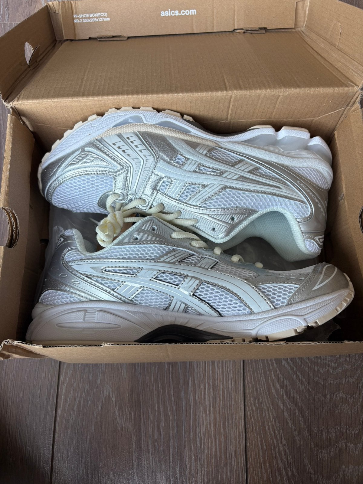 Asics Gel Kayano 14 EU44, Kleding | Heren, Schoenen, Ophalen of Verzenden, Zo goed als nieuw, Wit, Sportschoenen