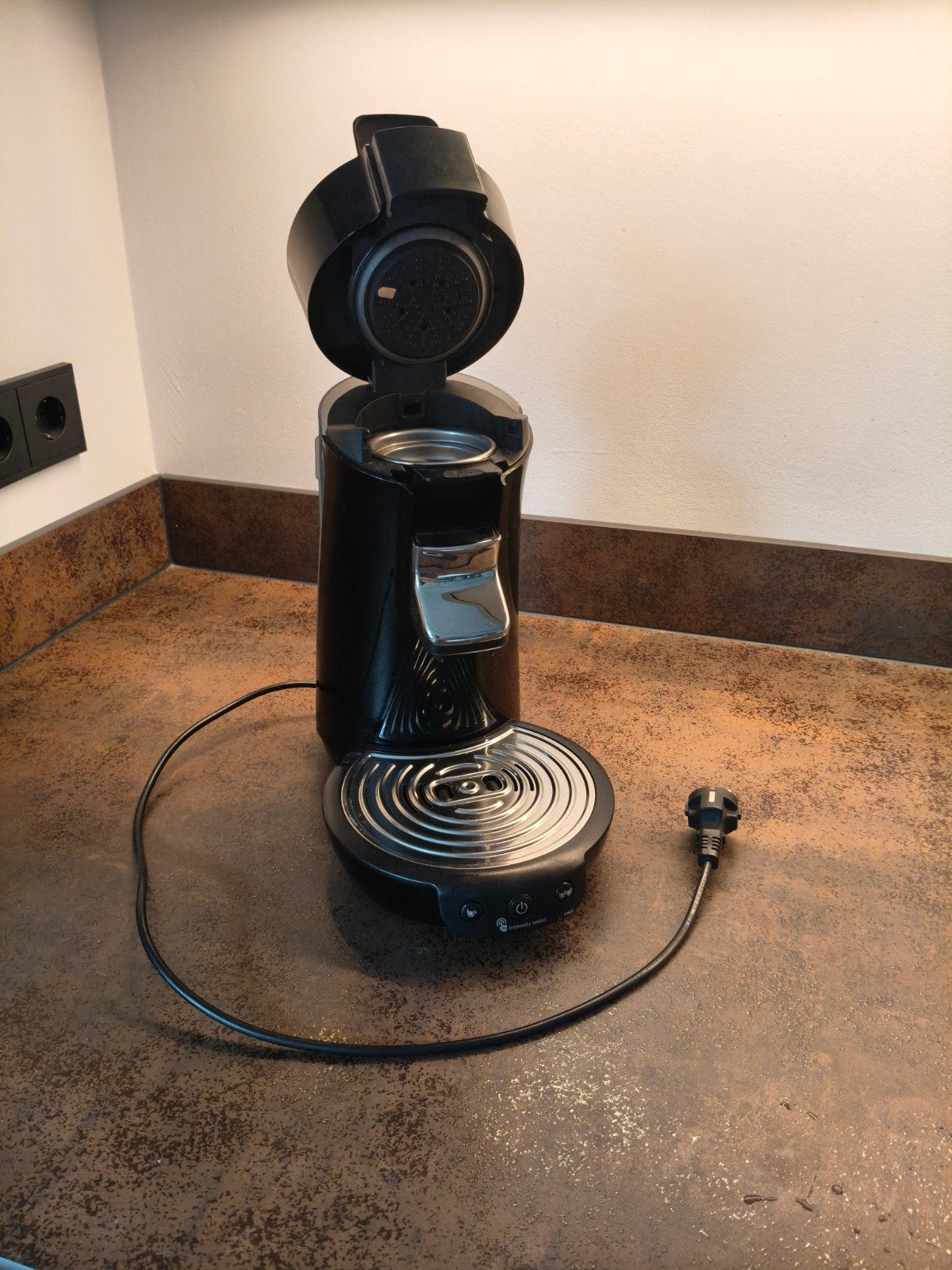 Senseo koffiezetapparaat zwart, Ophalen, Gebruikt, Koffiemachine, Koffiepads en cups