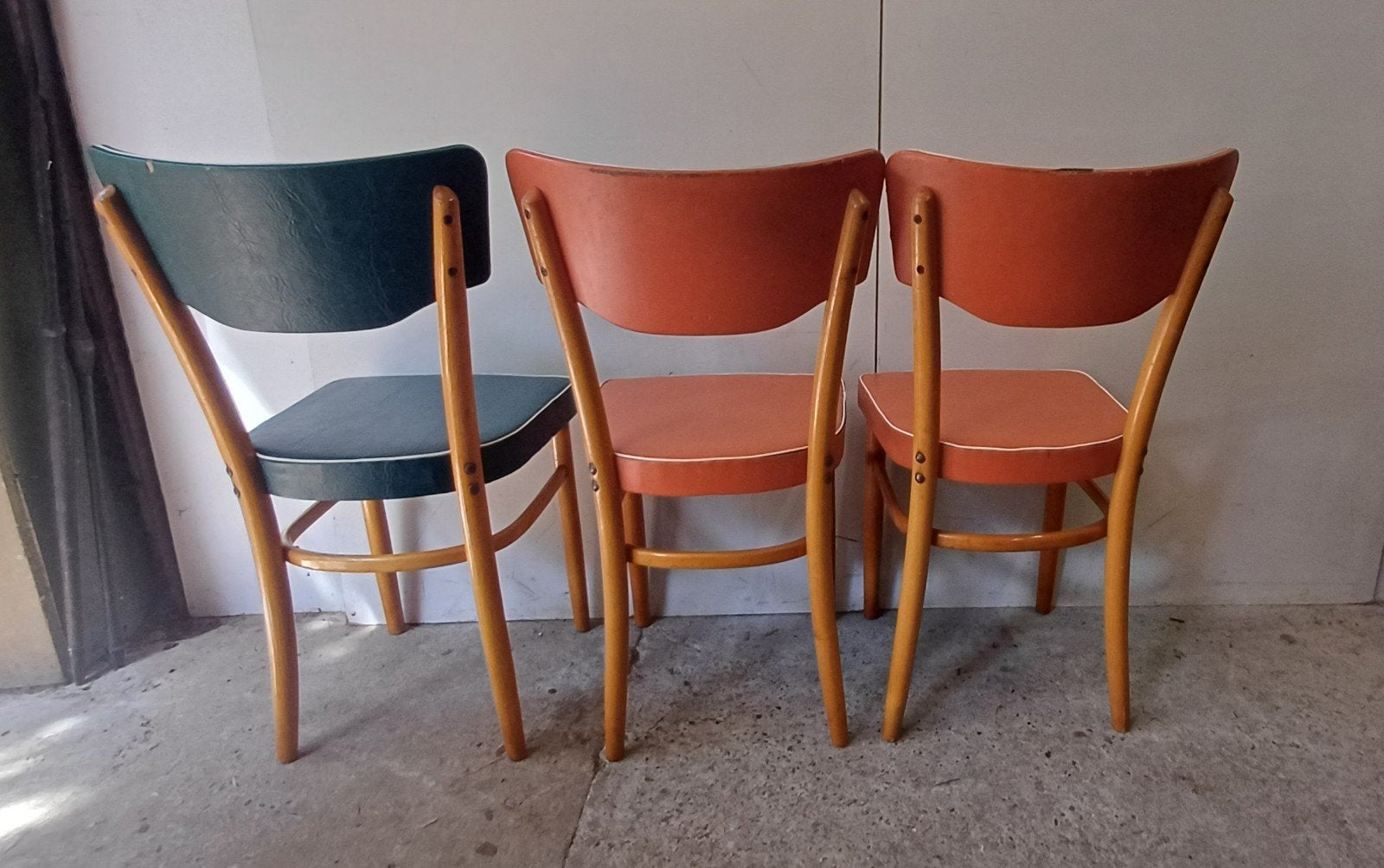 3 Vintage jaren 60 keukenstoelen eetkamerstoel skai, Huis en Inrichting, Stoelen, Ophalen of Verzenden, Gebruikt
