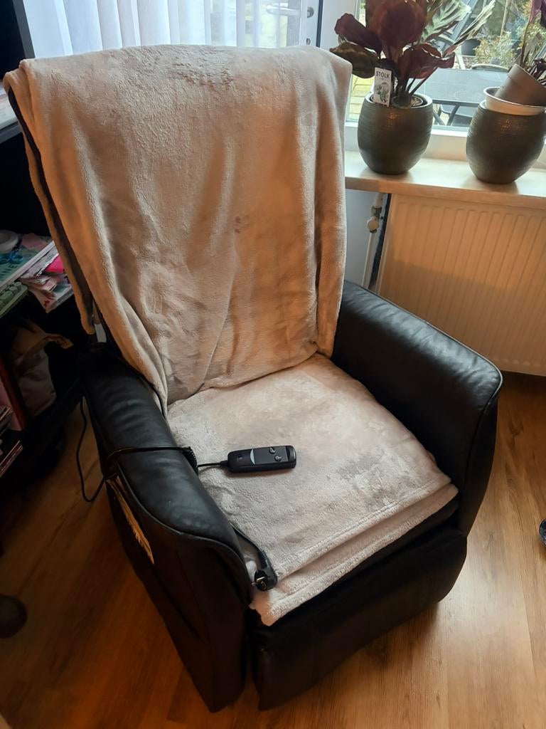 Gratis afhalen sta op stoel, Ophalen, Gebruikt, 50 tot 75 cm, Leer