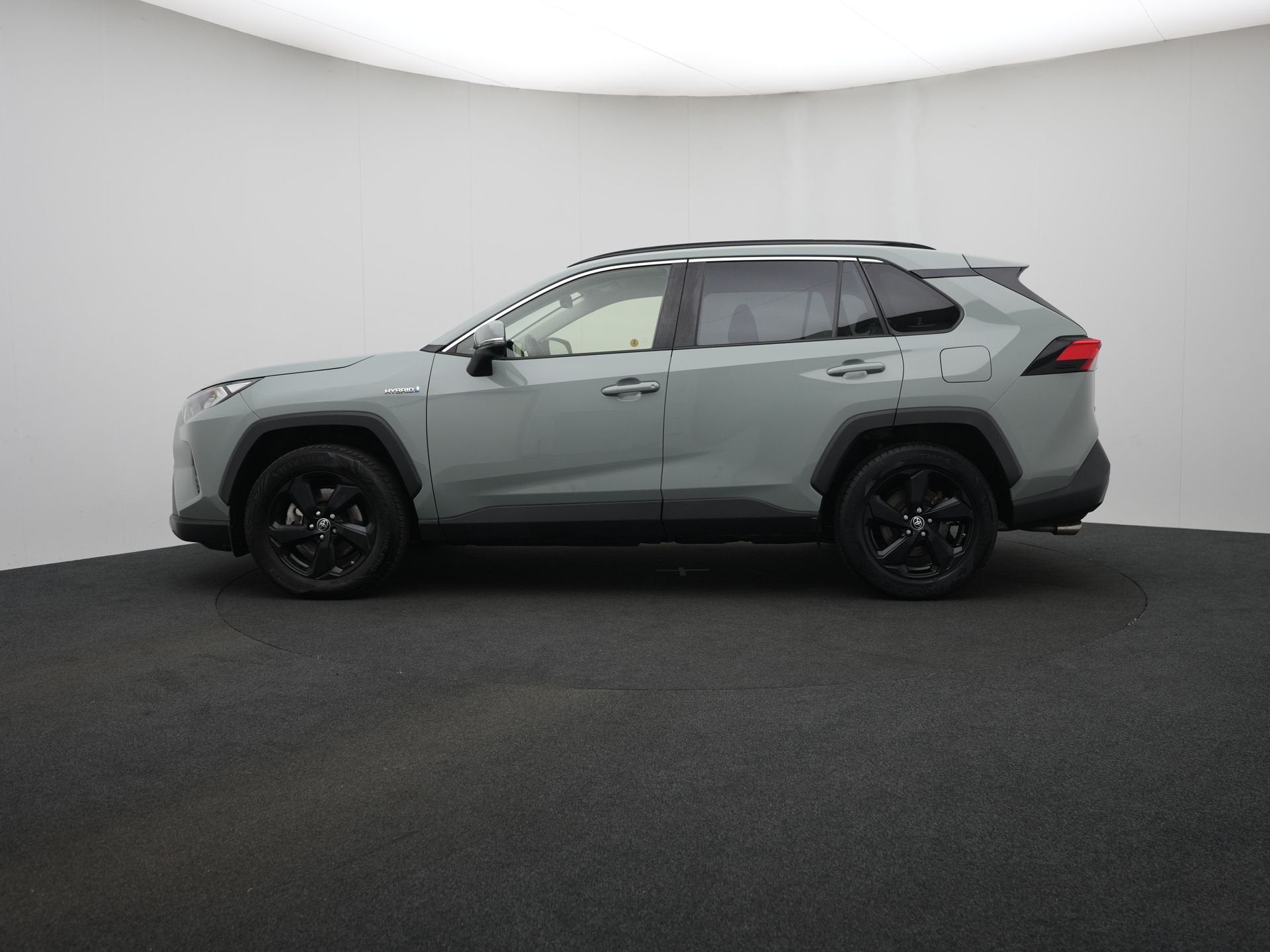 Toyota RAV4 2.5 Hybrid Dynamic || Bearlock || Elec achterkle, 12 maanden, Stof, 4 cilinders, Bedrijf