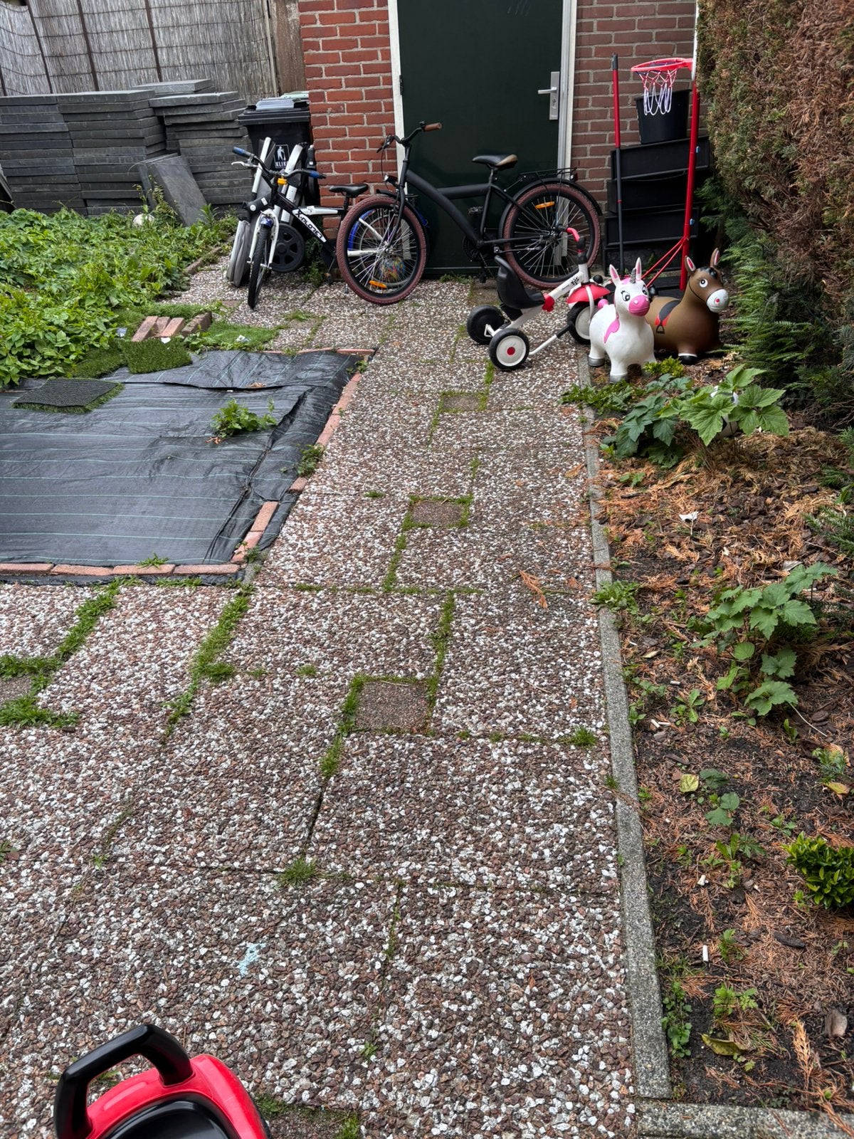 Gratis Grindtegels 14 stuks, Ophalen, Gebruikt, 5 tot 10 m², Grind