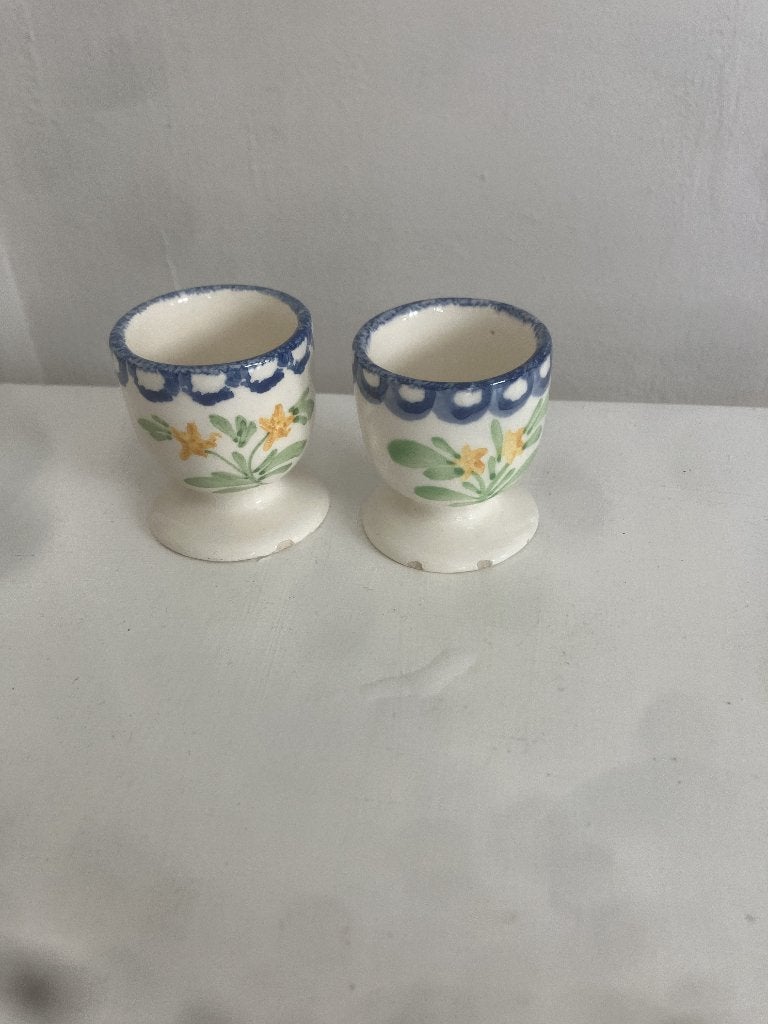2 Bonte gekleurde eierdophouders, Keramiek, Overige typen, Ophalen of Verzenden, Zo goed als nieuw