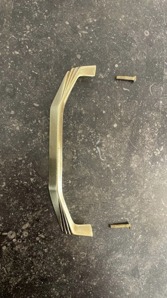1x Chique Antiek messing Grote slanke Deurgreep. Art Deco?, Antiek en Kunst, Ophalen of Verzenden