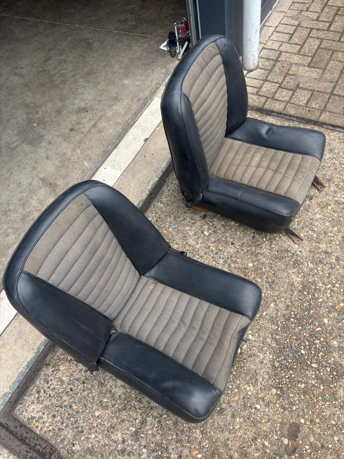 Twee maal rechterstoel classic mini innocenti, Ophalen, Gebruikt, Mini