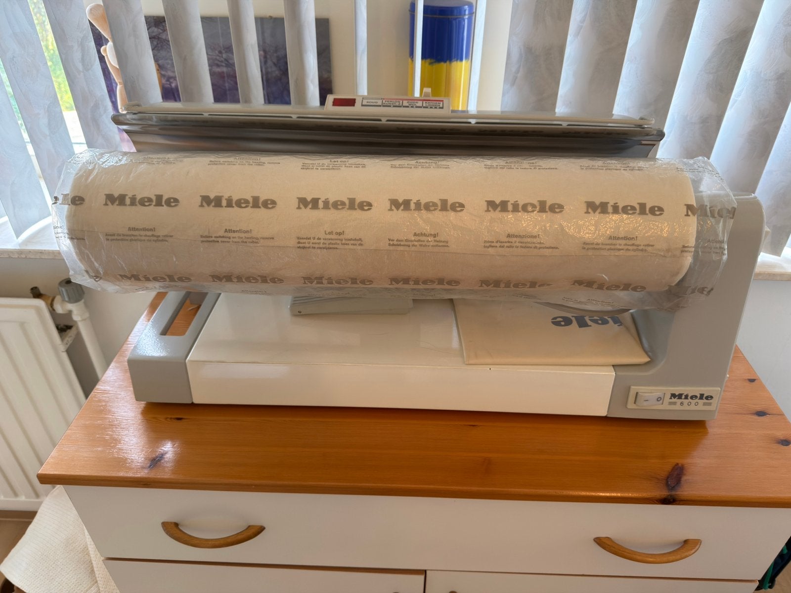 Miele B 863 Strijkrolmachine - Gebruikt., Ophalen, Gebruikt, Strijkijzer met snoer
