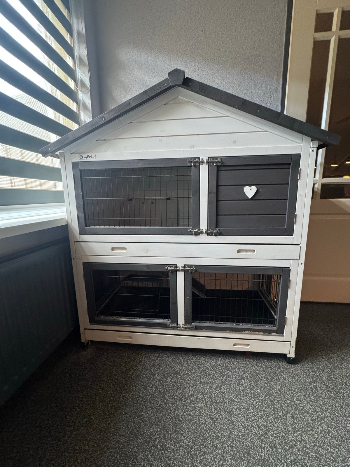 JoyPet konijnenhok met accessoires + ren – 6 maanden oud, Ophalen, 90 cm of meer, Konijn, Hok