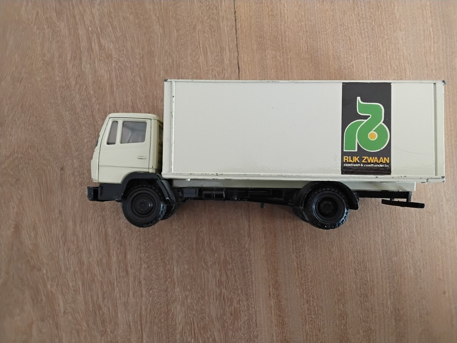 Model auto van Rijk Zwaan in De Lier, Ophalen of Verzenden, Bus of Vrachtwagen
