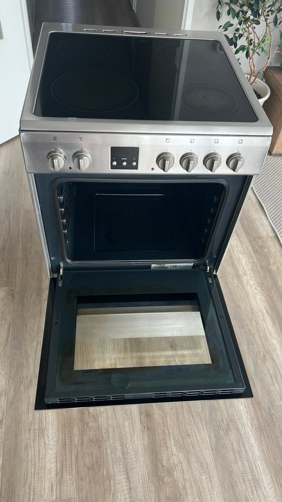 Pelgrim fornuis met keramische kookplaat, Witgoed en Apparatuur, Fornuizen, Keramisch, Zo goed als nieuw, 85 tot 90 cm, Hete lucht