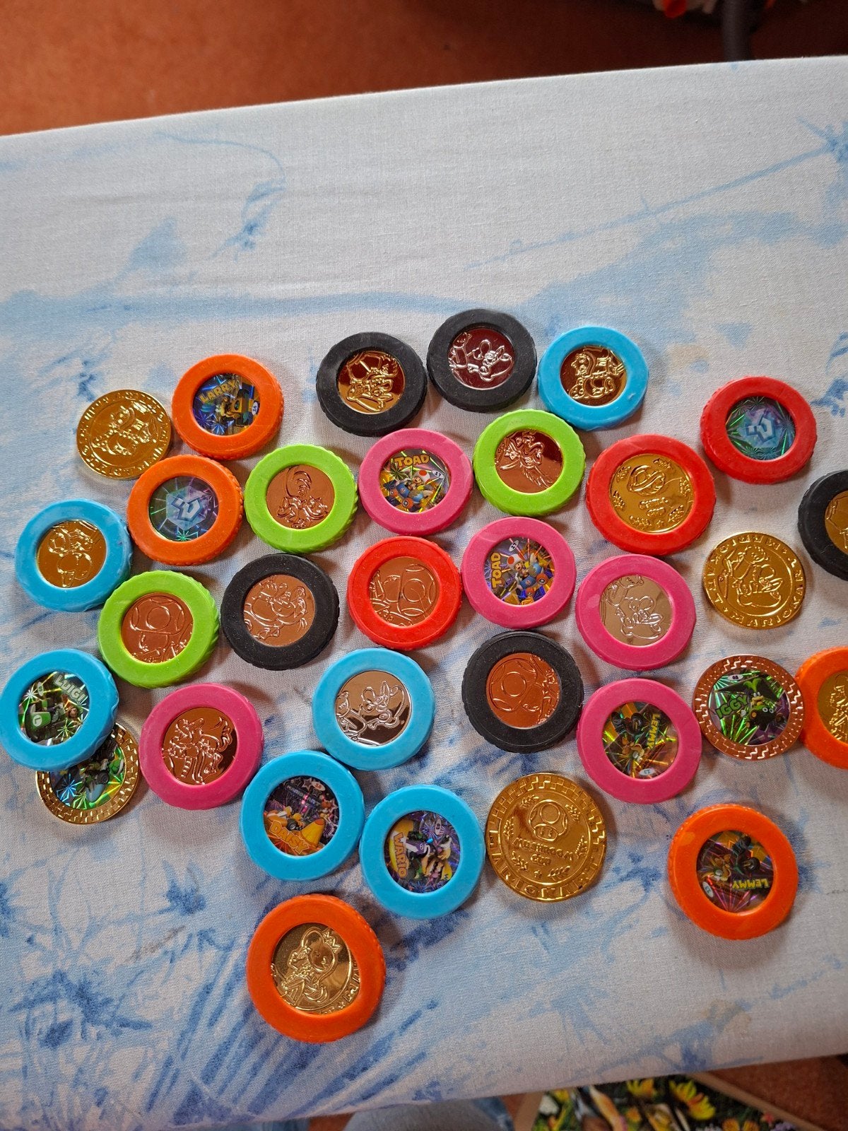 Set van 33 Mario Kart Live Home Circuit tokens, Ophalen of Verzenden, Gebruikt