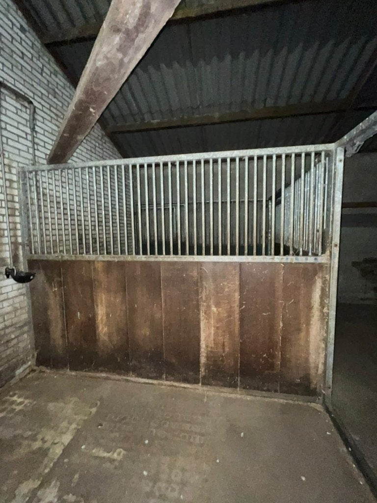 paardenstallen