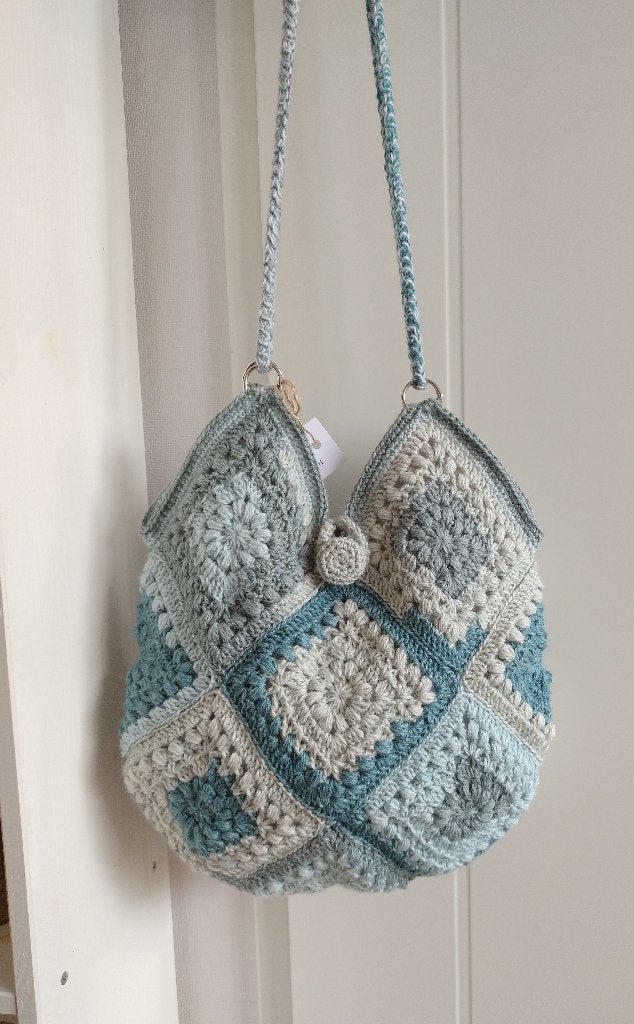 Handgemaakte schoudertas oceaankleurig halfrond retro stijl, Ophalen of Verzenden, Nieuw, Overige kleuren