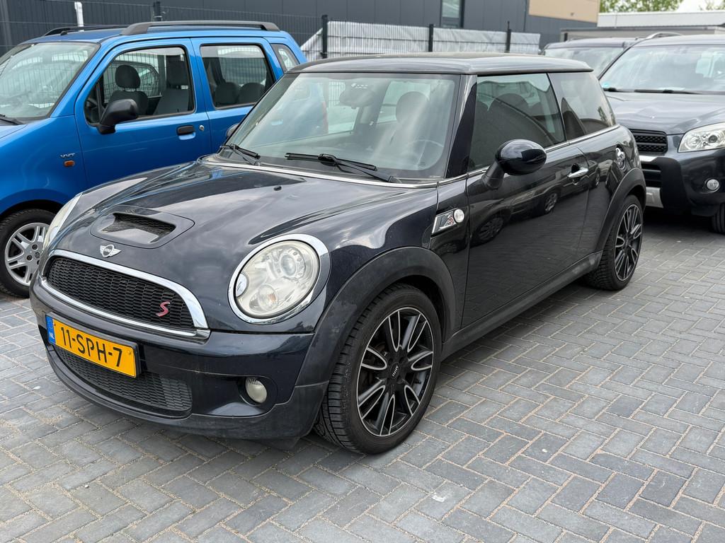 Mini Mini 1.6 Cooper S Motorstoring Lees tekst, Auto's, Voorwielaandrijving, Gebruikt, 4 cilinders, 4 stoelen