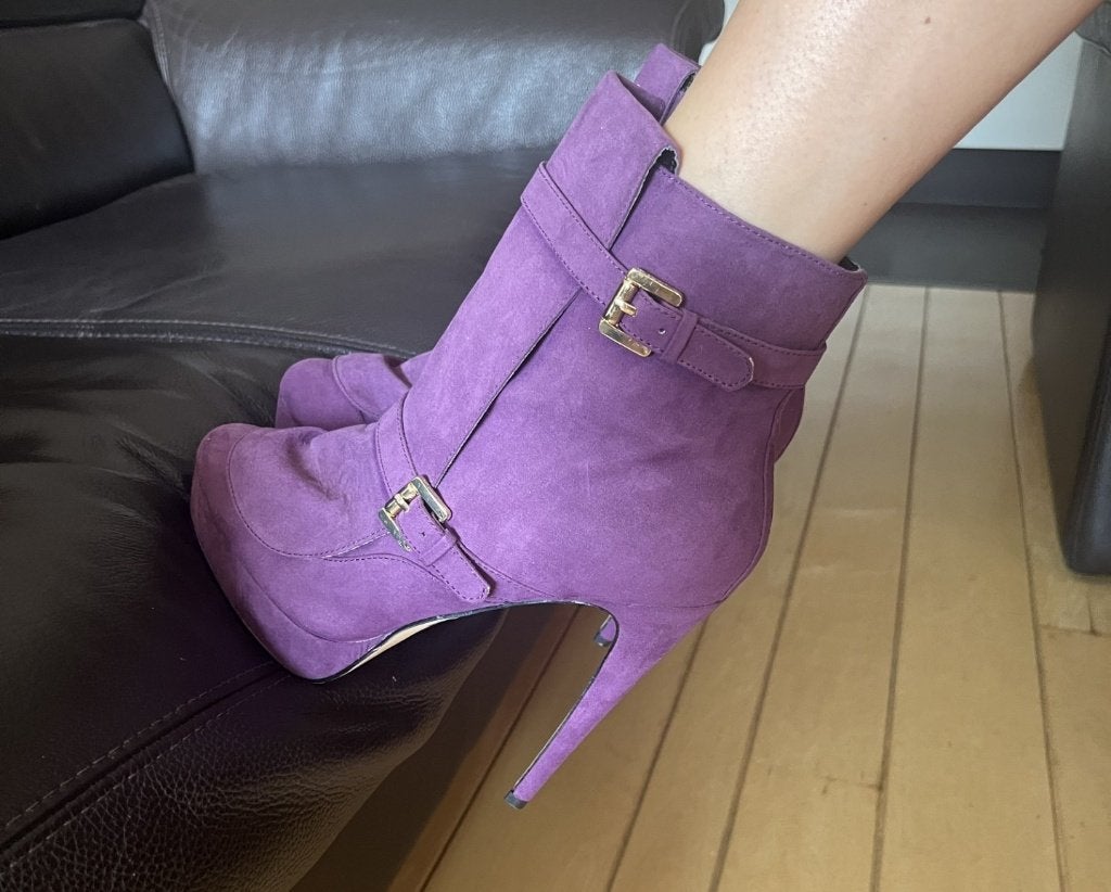 NIEUW NIKKIE laarzen maat 41 paarse kunstsuède stiletto, Overige kleuren, Verzenden, Lage of Enkellaarzen, Nieuw