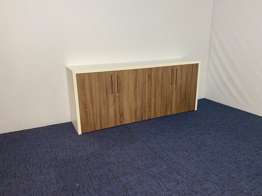 2 x Klapdeurkast, bruin eiken / wit, H 83 x B 200 x D 45 cm., Ophalen, Gebruikt