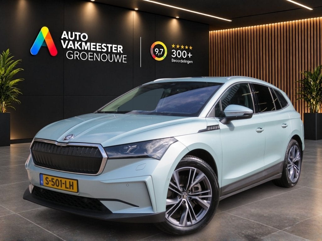 Skoda ENYAQ iV 80 LIM. ED. SPORTINE / soh 98% / Pano.dak / L, Auto's, Achterwielaandrijving, Gebruikt, 495 min, Met garantie (alle)