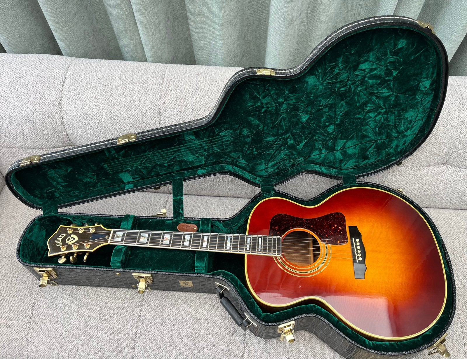 Guild JF-55 Sunburst 1992, Ophalen, Gebruikt, Western- of Steelstringgitaar, Met (piezo-)element