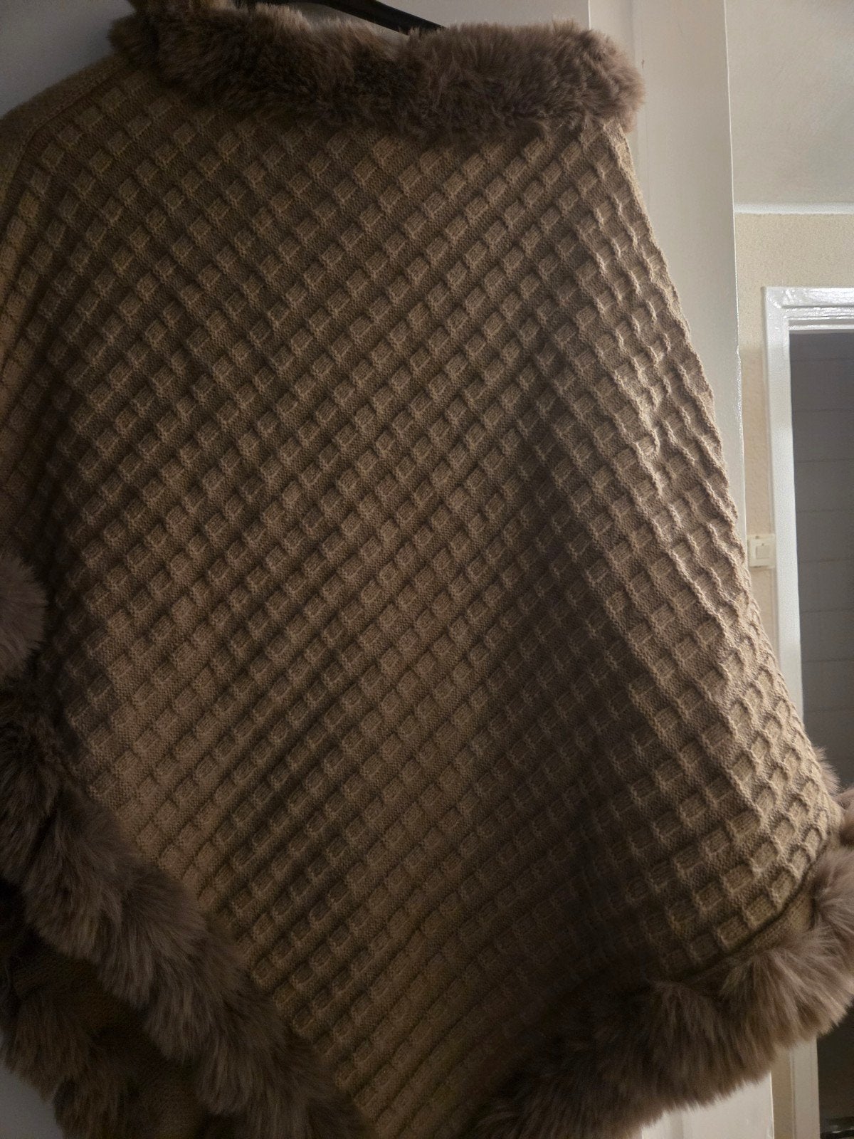 prachtige poncho, Ophalen of Verzenden, Zo goed als nieuw