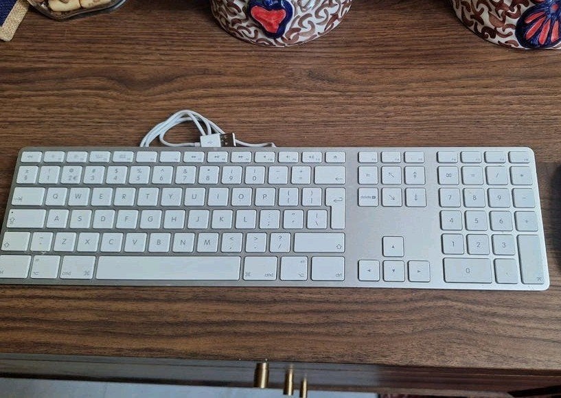 Apple magic toetsenbord voor Mac, Qwerty, Niet werkend, Bedraad, Apple Magic Keyboard