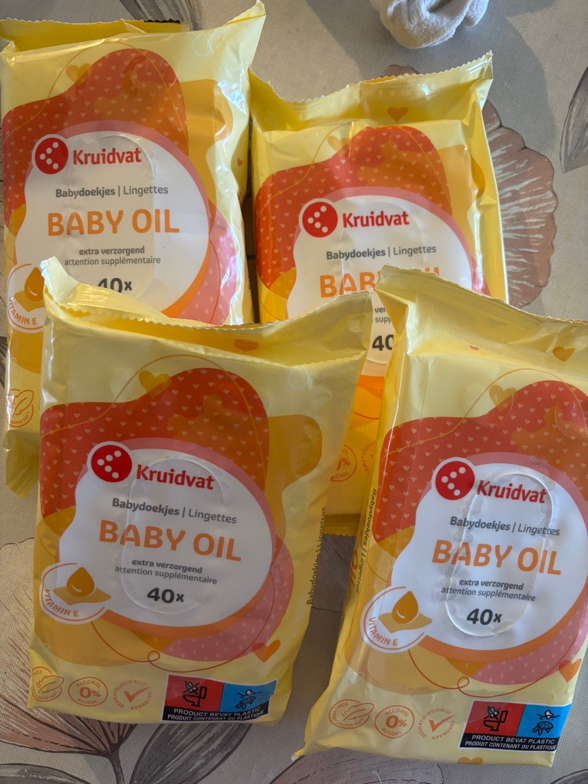 Baby Oil - babydoekjes, Kinderen en Baby's, Ophalen of Verzenden, Nieuw, Overige typen