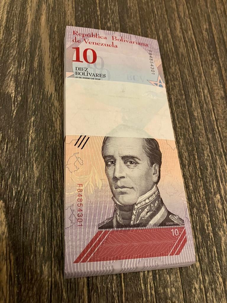 Venezuela 10 Bolivares. Bundel 100 stuks., Ophalen of Verzenden, Zuid-Amerika, Setje