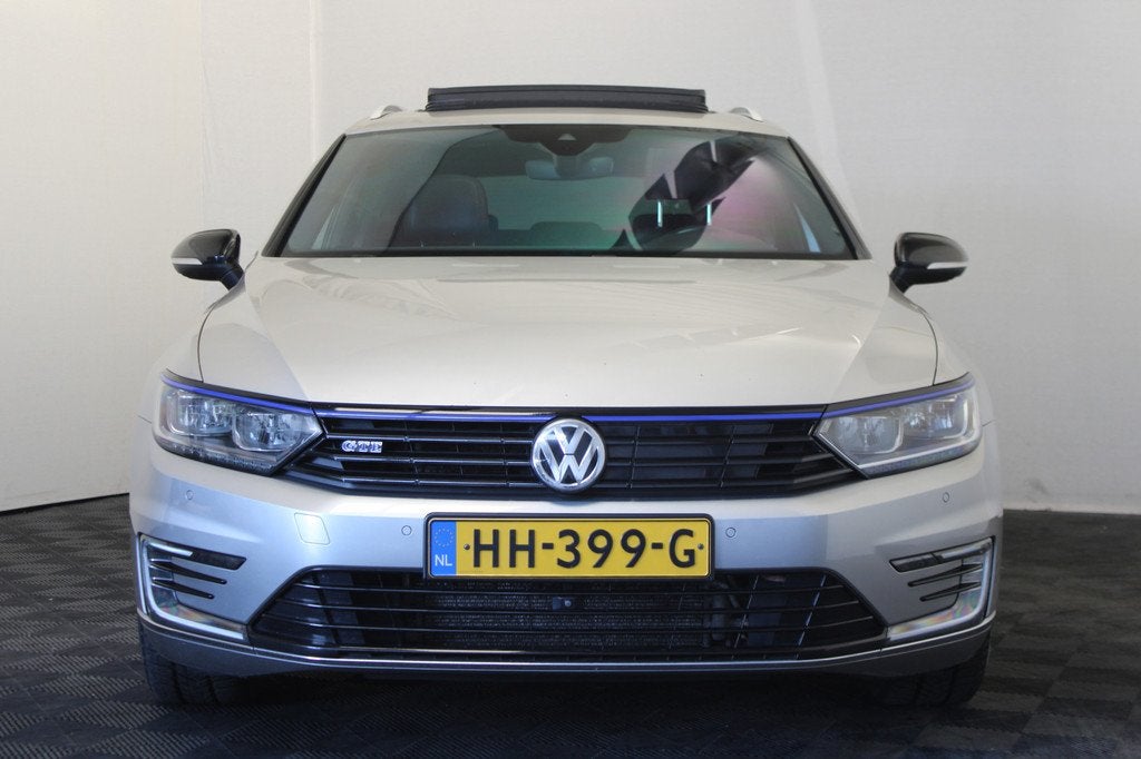 Volkswagen Passat Variant 1.4 TSI GTE Highline (bj 2015), Auto's, Volkswagen, Gebruikt, 4 cilinders, Hybride Elektrisch/Benzine
