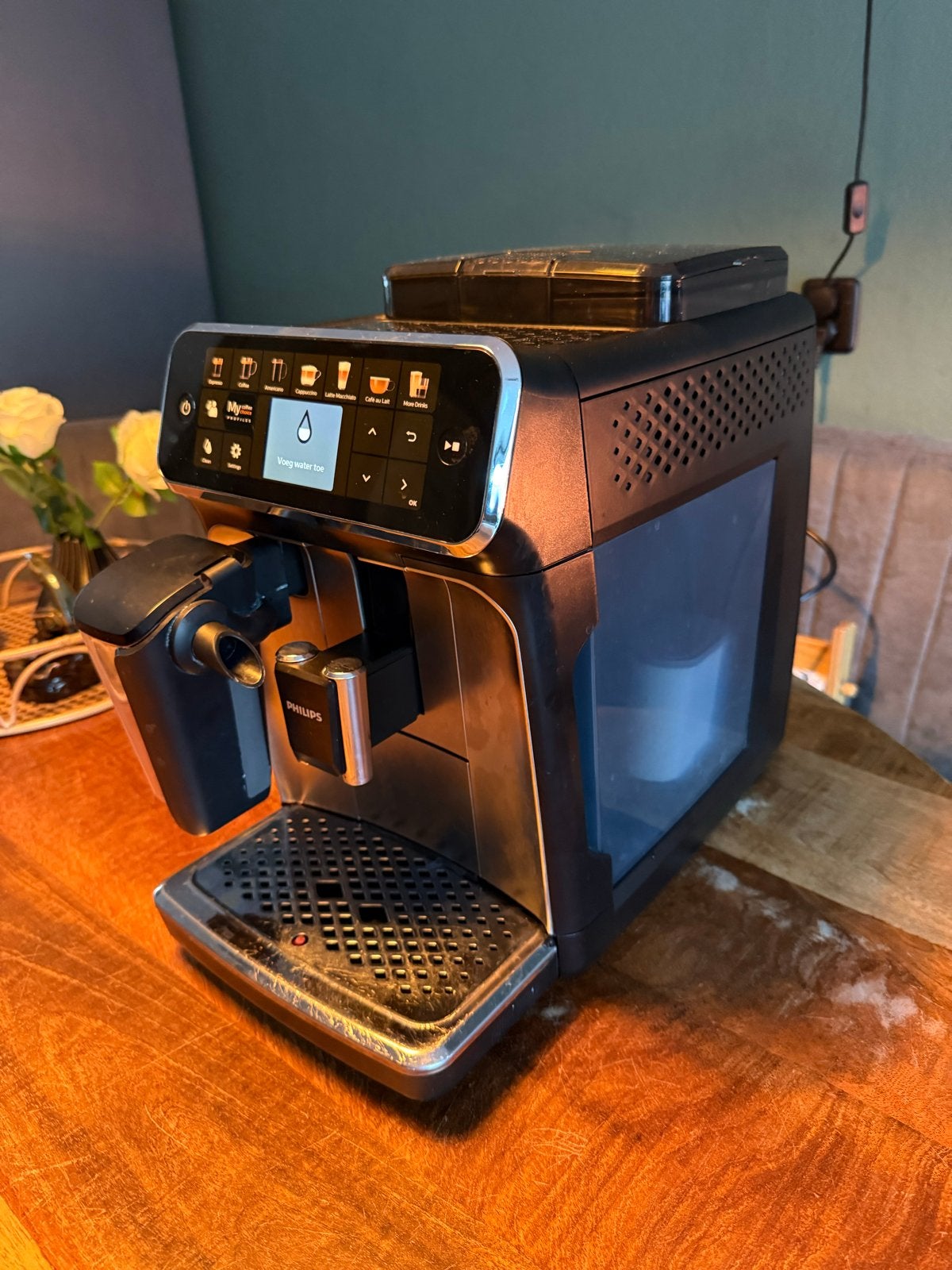 Compleet geservicet Philips LatteGo 5400 - Zo goed als nieuw, Witgoed en Apparatuur, Koffiezetapparaten, Afneembaar waterreservoir