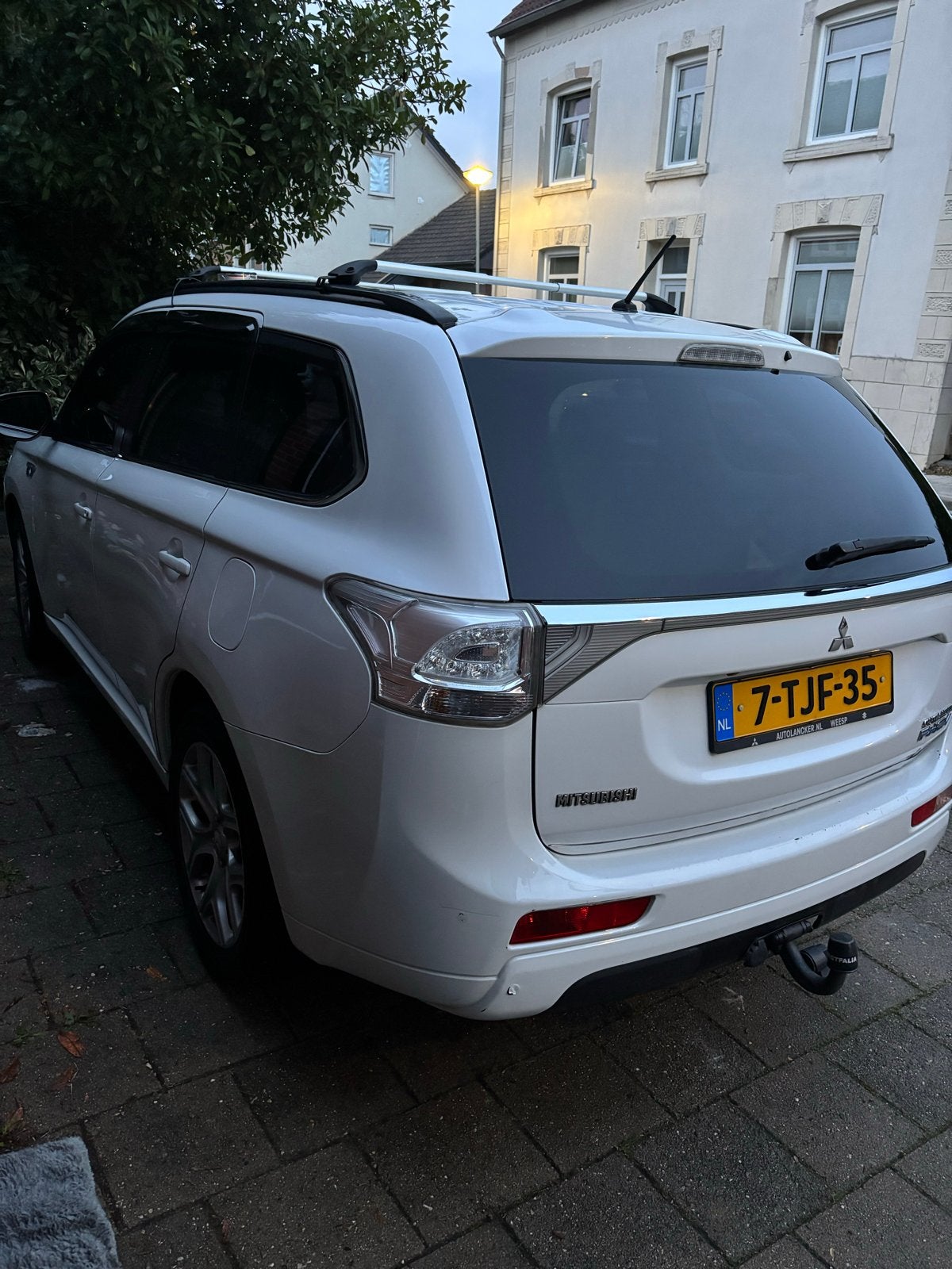 Mitsubishi Outlander PHEV uit 2014, Auto's, 1998 cc, Outlander, 4 cilinders, Wit