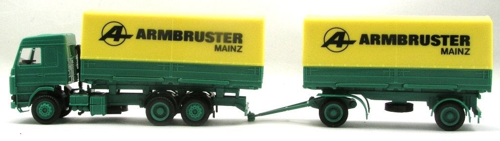 Herpa Scania 143 Armbruster huif wisselbak aanhanger., Hobby en Vrije tijd, Ophalen of Verzenden, Zo goed als nieuw, Bus of Vrachtwagen