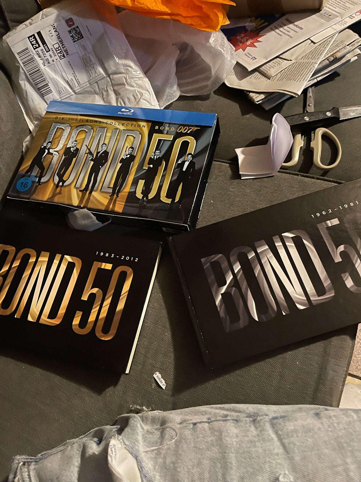 Bond 50 Blu-ray Boxset - Complete James Bond Collectie, Vanaf 16 jaar, Boxset, Actiethriller, Ophalen of Verzenden