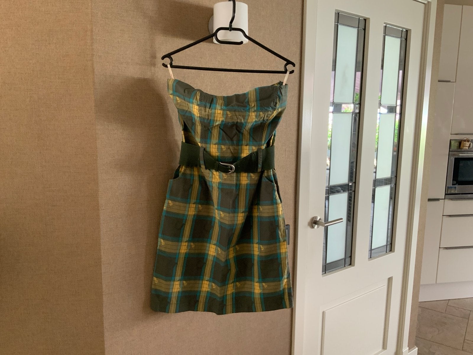 Schotse ruit strapless jurk met riem., Ophalen of Verzenden, Zo goed als nieuw, Maat 36 (S), Boven de knie