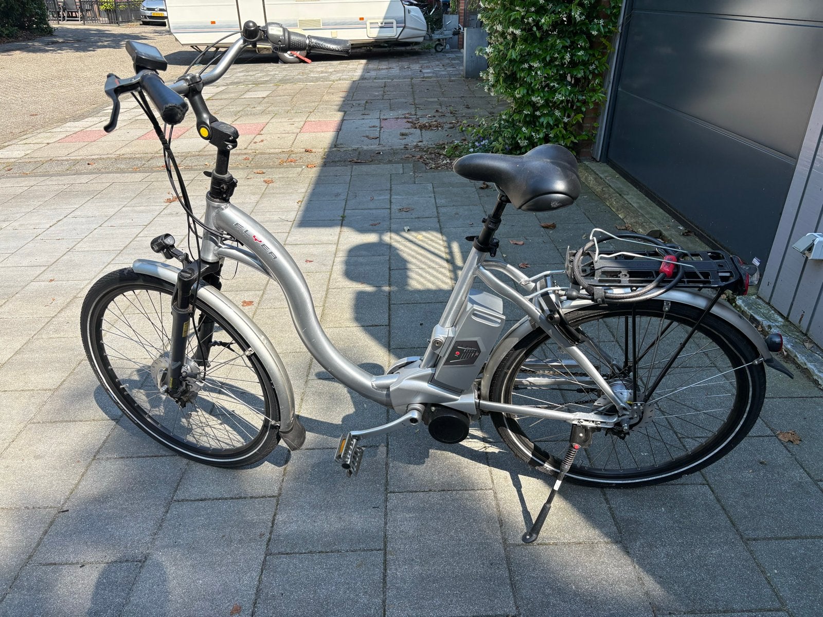 Elektrische fiets - Flyer, Fietsen en Brommers, Elektrische fietsen, Gebruikt, 55 tot 59 cm, 30 tot 50 km per accu, Ophalen