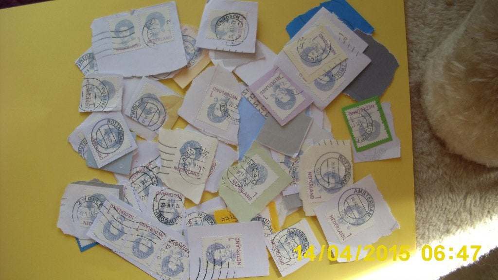 100 zegels met Beatrix 1 tje, Verzenden, Gestempeld