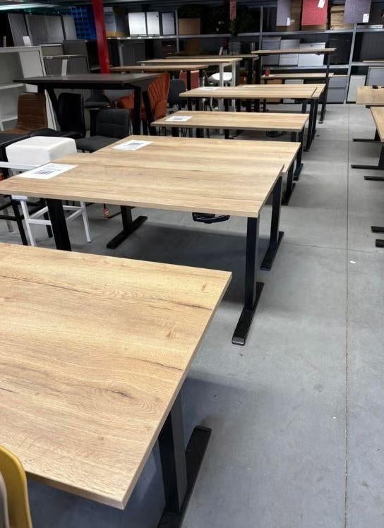Sta zit Bureau Snel Slinger 140x80cm, In hoogte verstelbaar, Ophalen of Verzenden, Zo goed als nieuw, Nvt