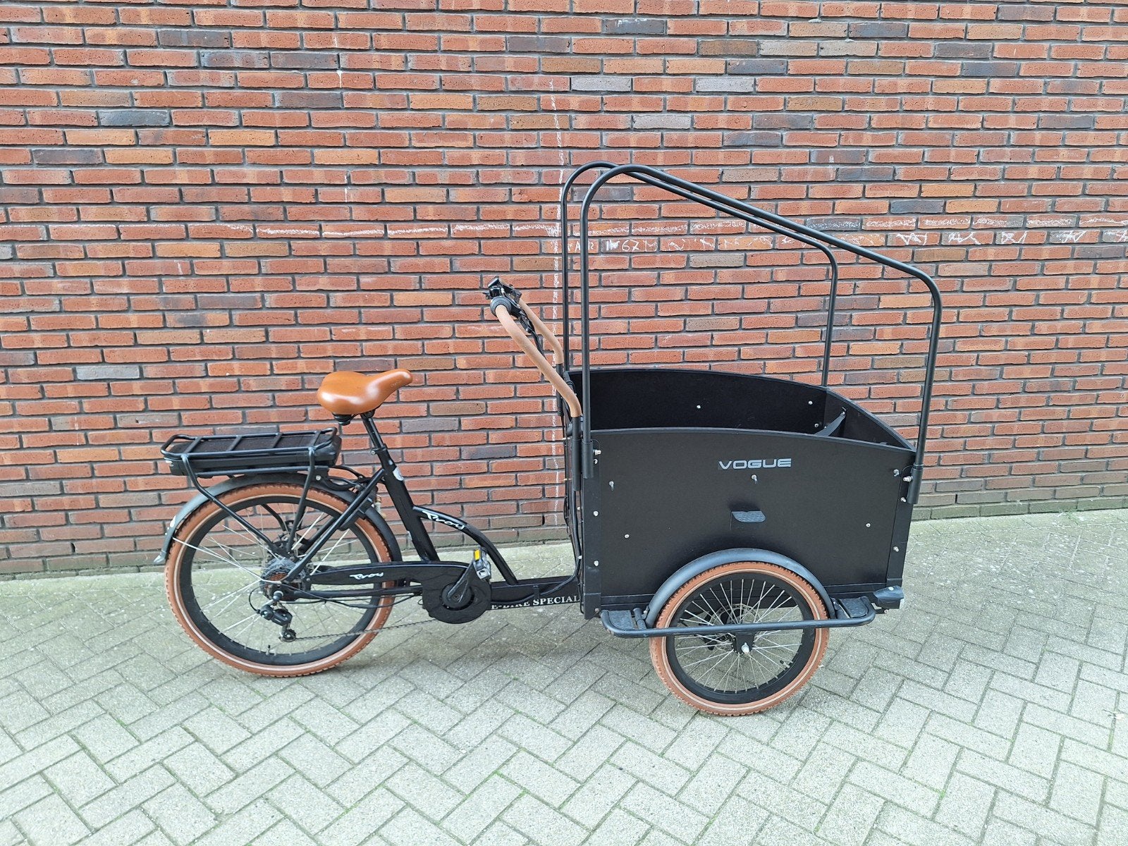 Vogue Troy Bakfiets volledig gekeurd - Nieuwe accu!, Fietsen en Brommers, Ophalen, 4 kinderen of meer
