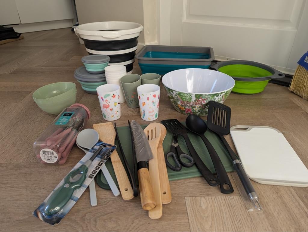 Complete camping Keukenuitzet: Servies, Bestek & Kookgerei, Ophalen
