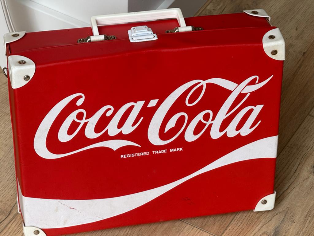 Vintage Coca-Cola Cassette Koffertje - Rood, Gebruikt, Gebruiksvoorwerp, Coca cola, Ophalen of Verzenden