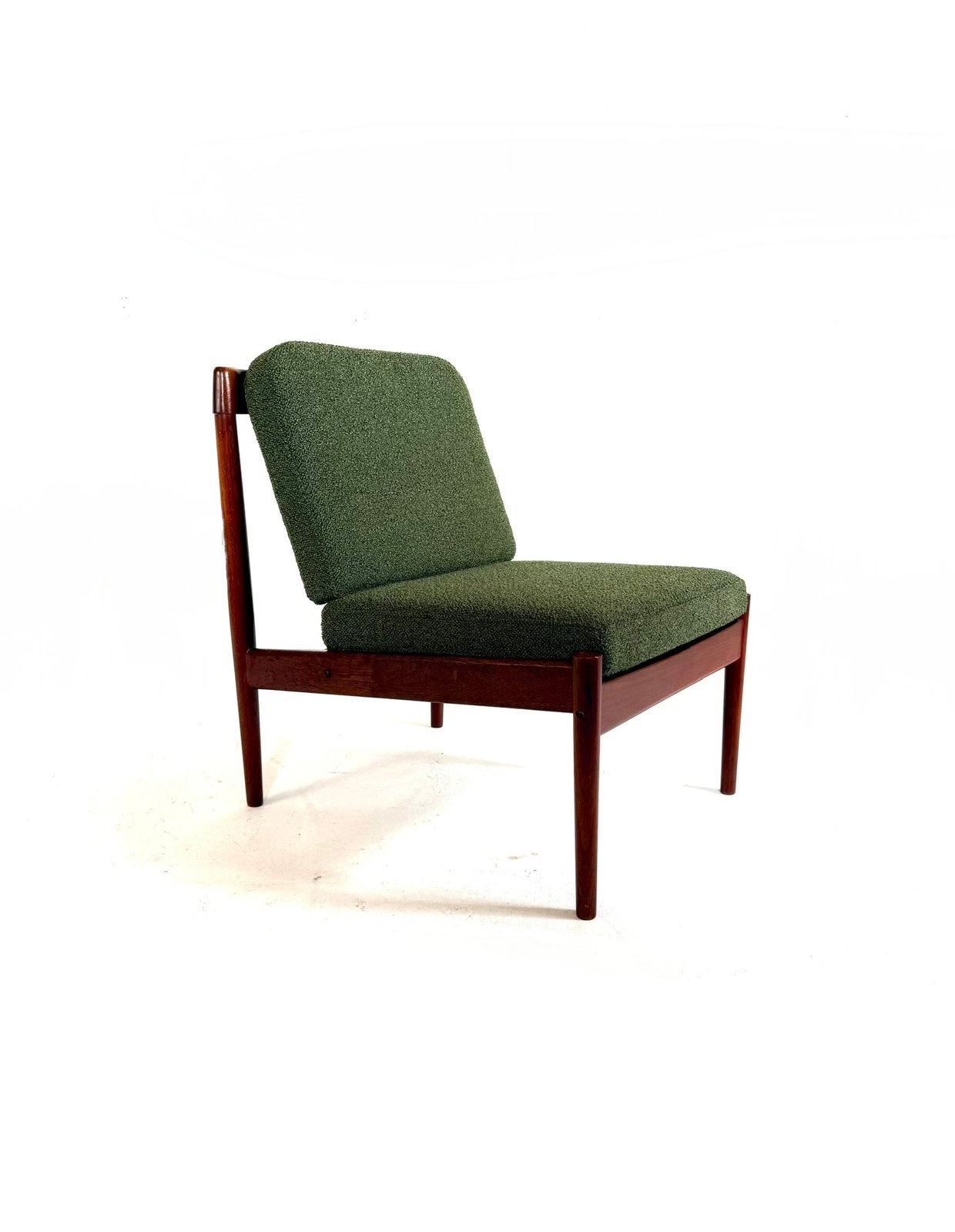 Gerestaureerde Deense fauteuil, Grete Jalk ‘60, Huis en Inrichting, Grete Jalk, Vintage retro buisframe design rotan webbing papercord deens