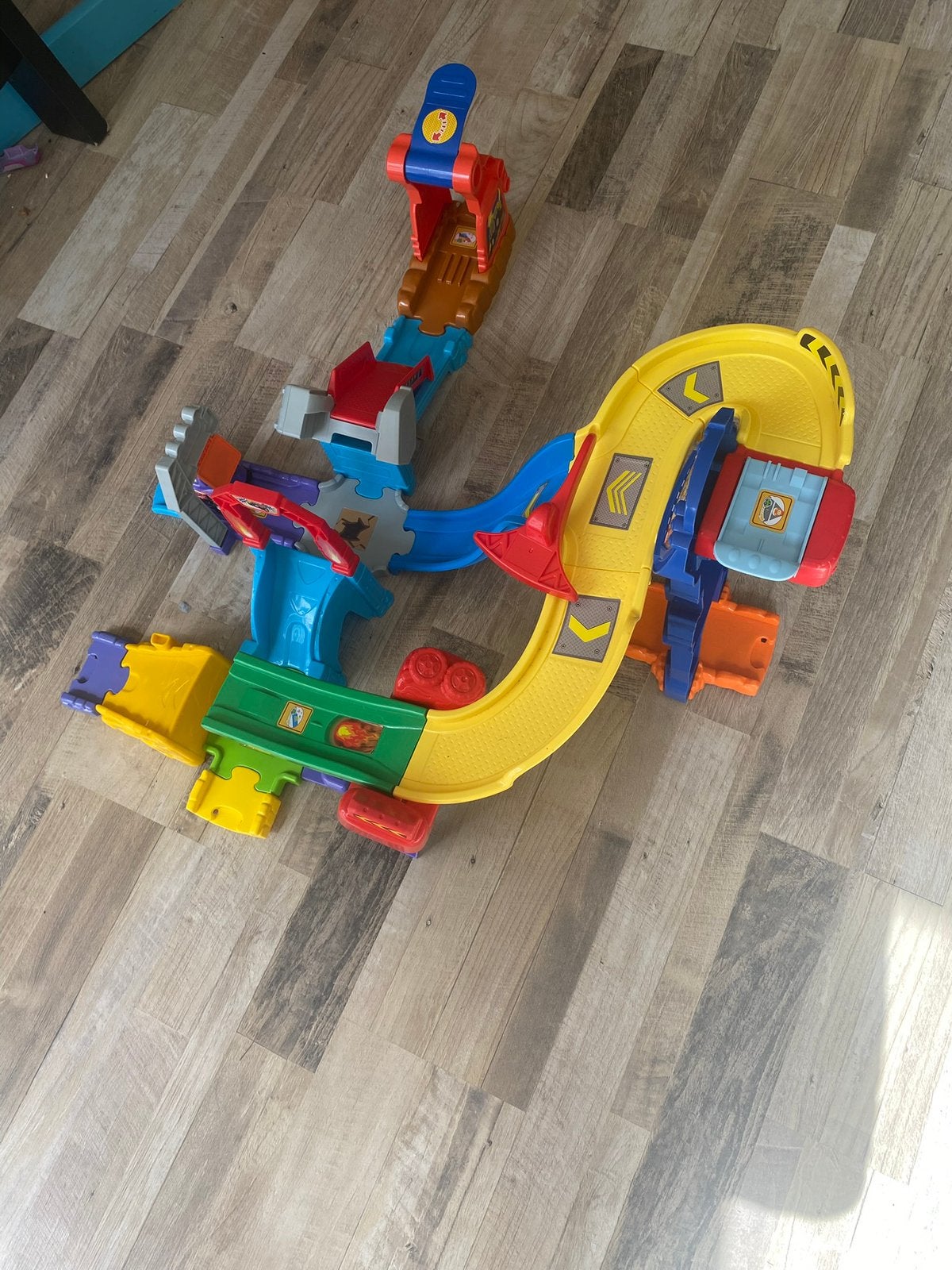 Toettoet monstruckstruck baan met 1 monstertruck, Ophalen, Gebruikt