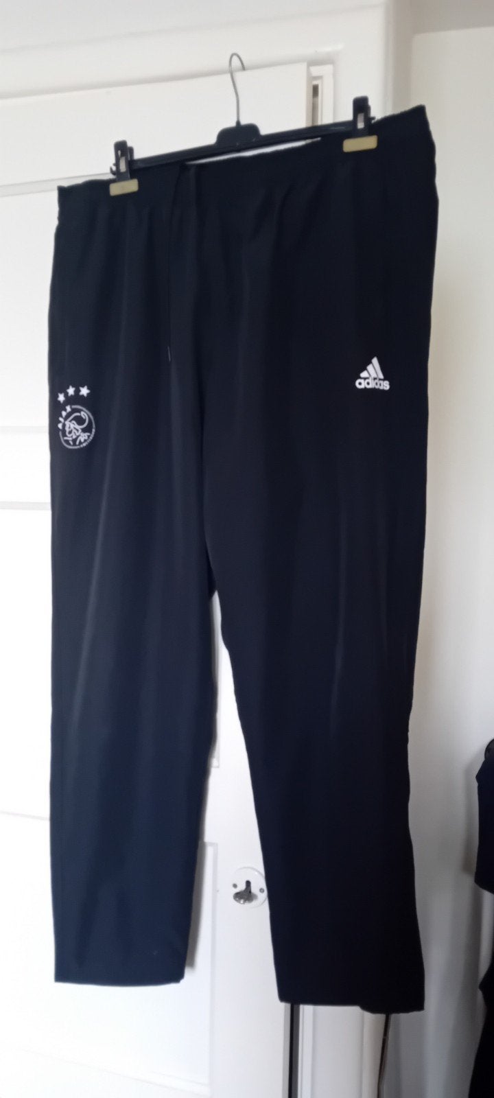 joggingbroek Adidas ajax met ritszakken kleur zwart maat 2xl, Zwart, Overige maten, Ophalen of Verzenden, Zo goed als nieuw