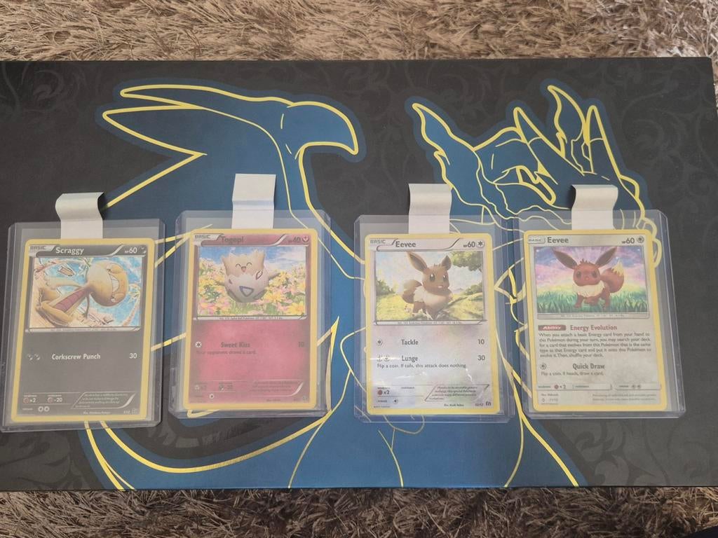 Pokemon mac donald verschillende jaren, Ophalen of Verzenden, Zo goed als nieuw, Meerdere kaarten